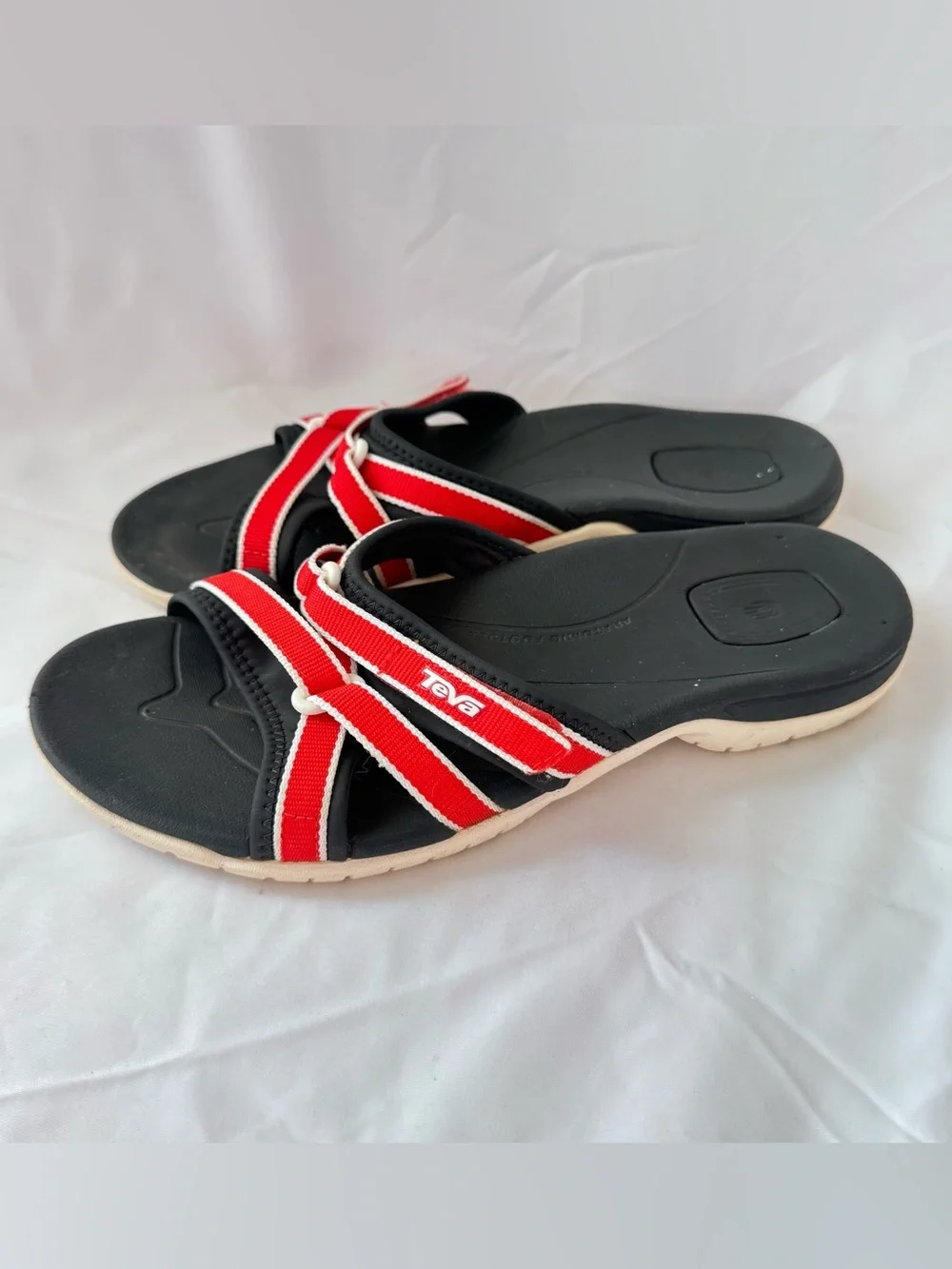 Teva TIRRA Slide Sandals Black Women’s Size 7 Red White Black Outdoor Waterproof